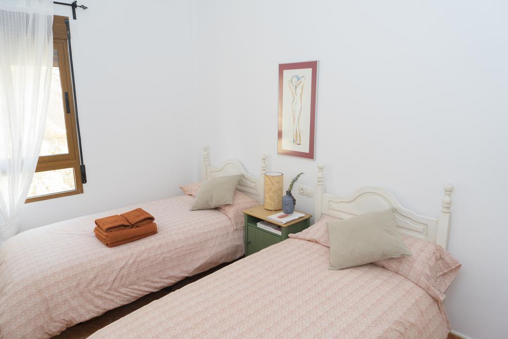 Miralrio Chulilla Apartment Екстериор снимка