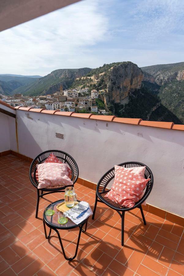 Miralrio Chulilla Apartment Екстериор снимка
